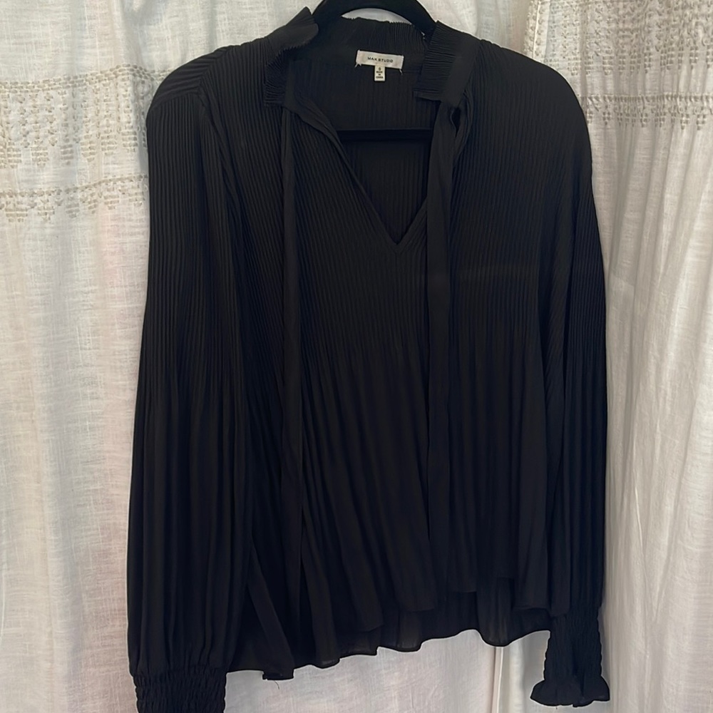 Max Studio Long Sleeve Tunic